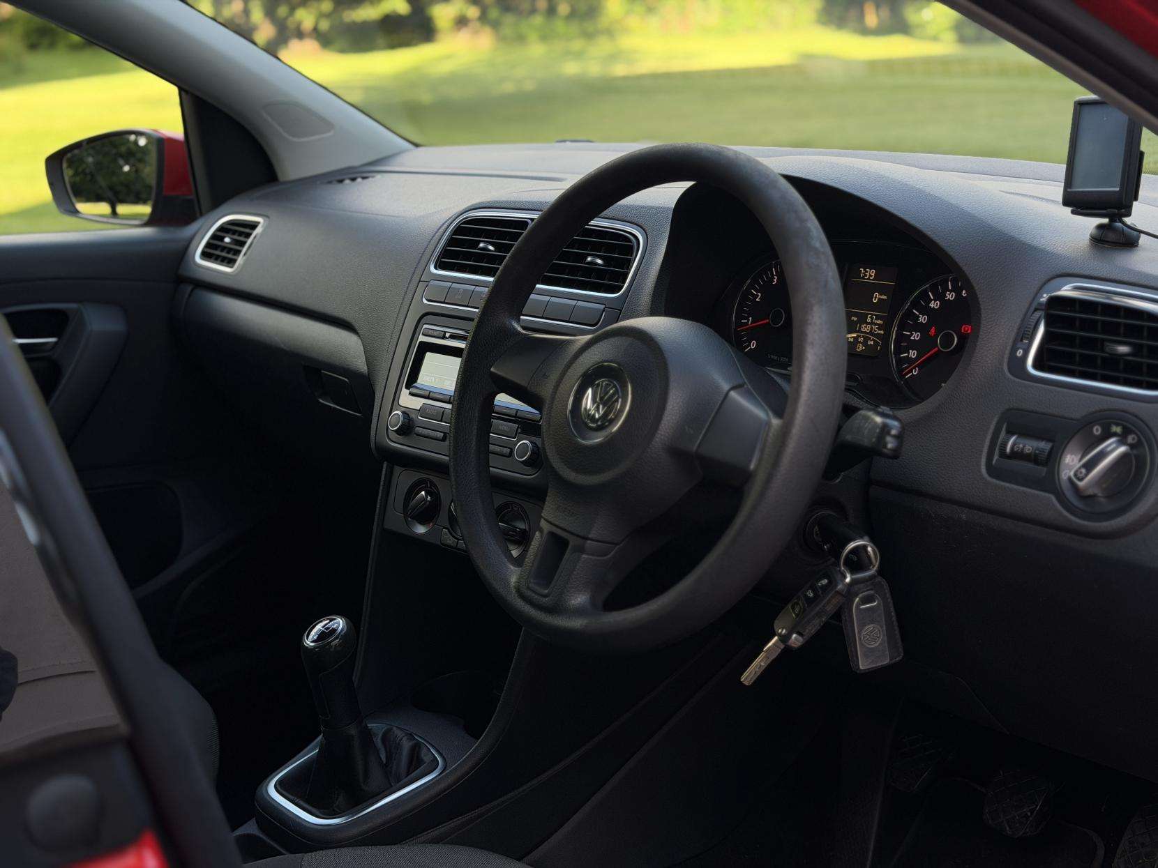 2011 VOLKSWAGEN POLO 2011 VOLKSWAGEN POLO