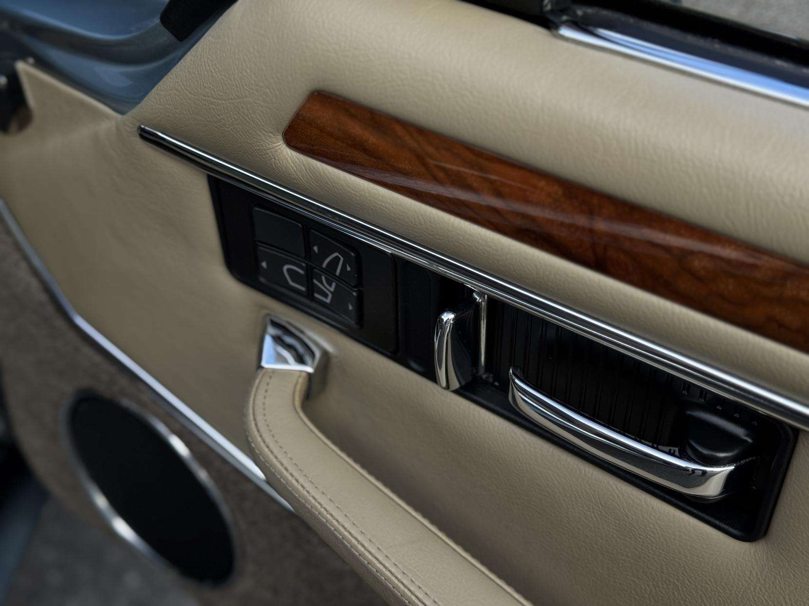 1993 JAGUAR XJS 1993 JAGUAR XJS