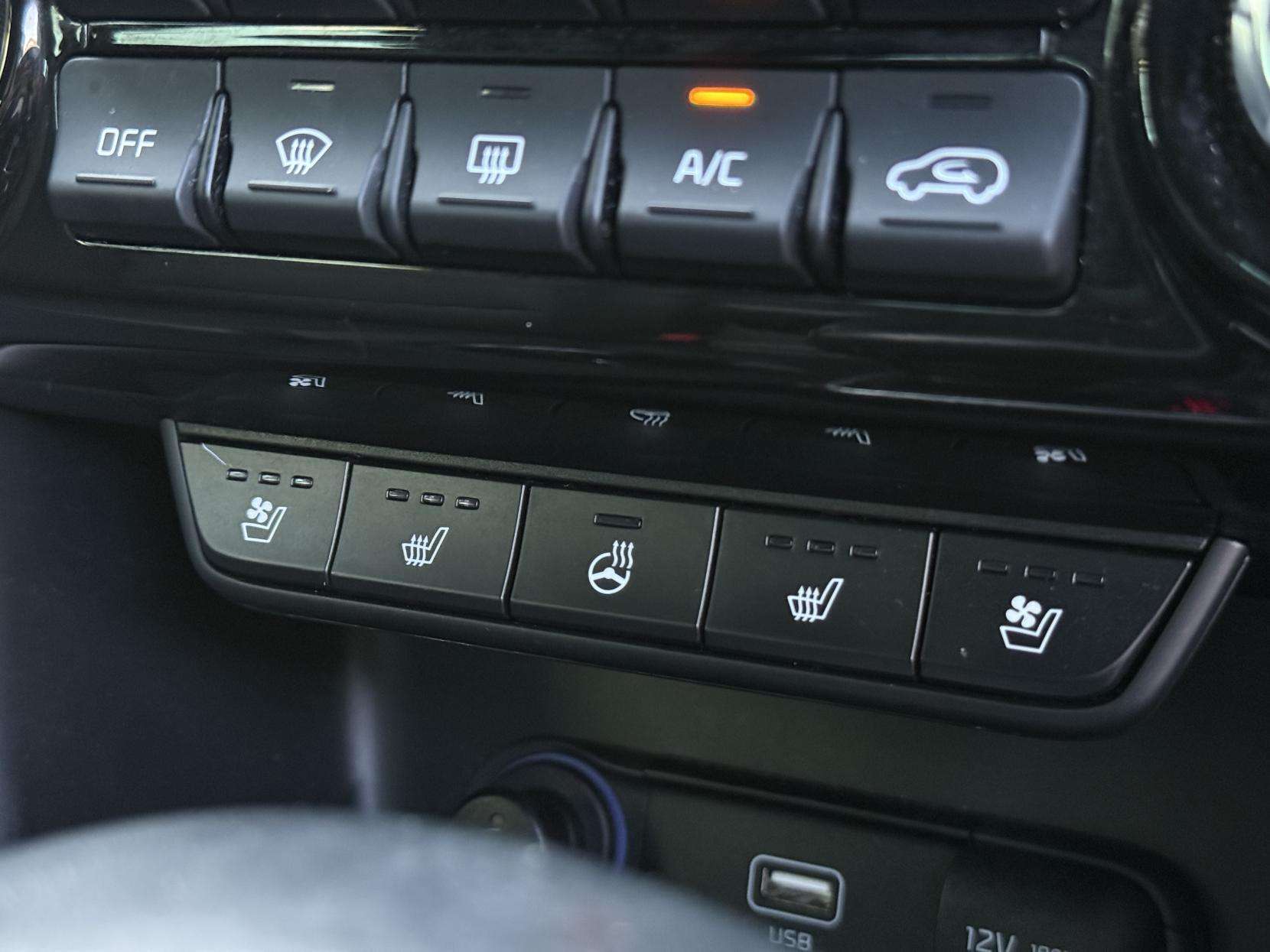 2019 KIA SPORTAGE 2019 KIA SPORTAGE