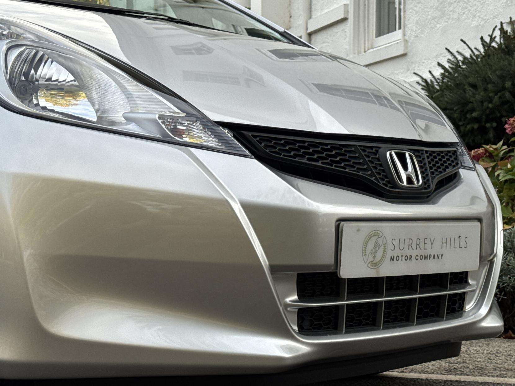 2013 HONDA JAZZ 2013 HONDA JAZZ