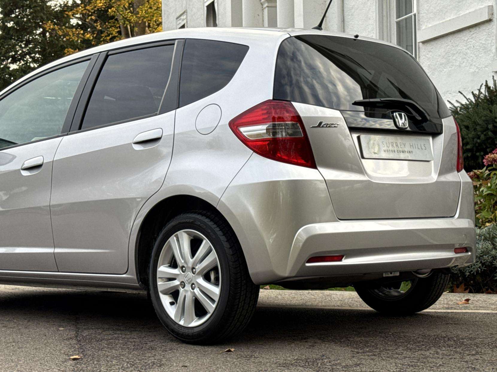 2013 HONDA JAZZ 2013 HONDA JAZZ