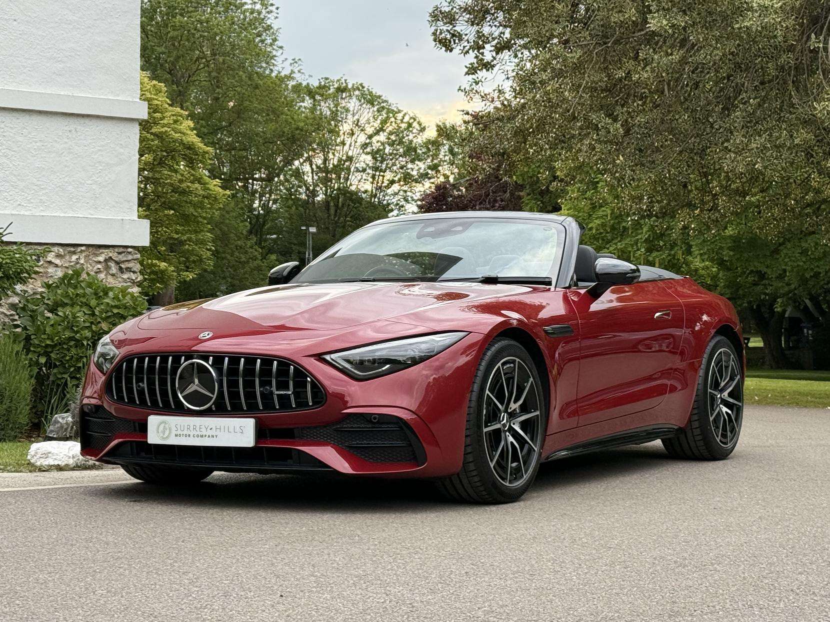 A 2023 MERCEDES-BENZ SL 2.0 SL43 MHEV AMG (Premium) Convertible 2dr Petrol SpdS MCT Euro 6 (s/s) (381 ps) A 2023 MERCEDES-BENZ SL 2.0 SL43 MHEV AMG (Premium) Convertible 2dr Petrol SpdS MCT Euro 6 (s/s) (381 ps)