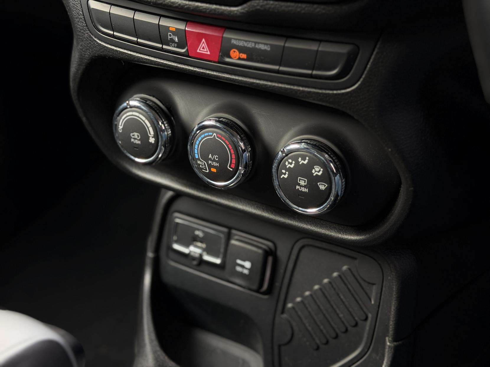 2016 JEEP RENEGADE 2016 JEEP RENEGADE