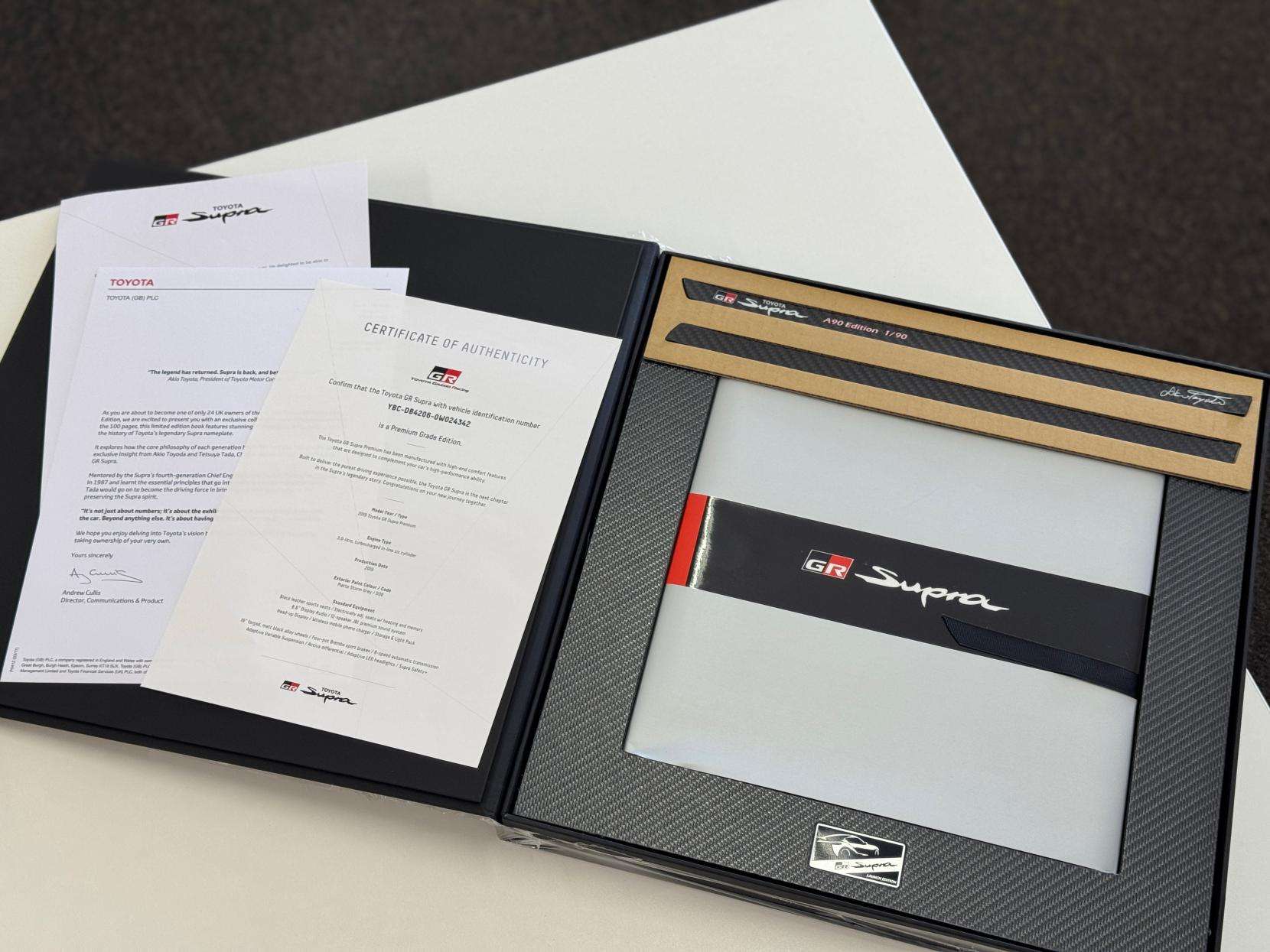 2019 TOYOTA SUPRA 2019 TOYOTA SUPRA