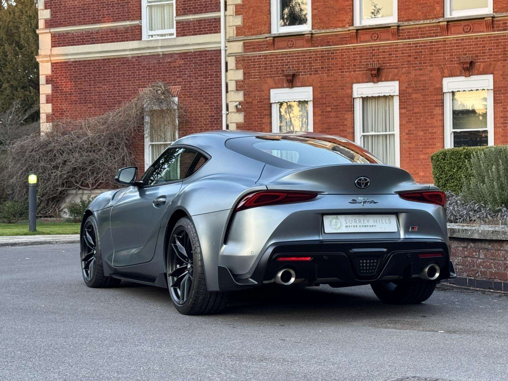 2019 TOYOTA SUPRA 2019 TOYOTA SUPRA