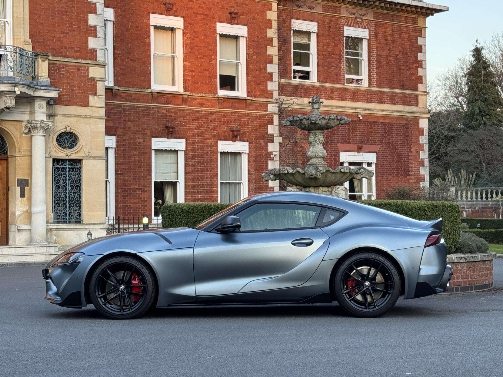 2019 TOYOTA SUPRA 2019 TOYOTA SUPRA