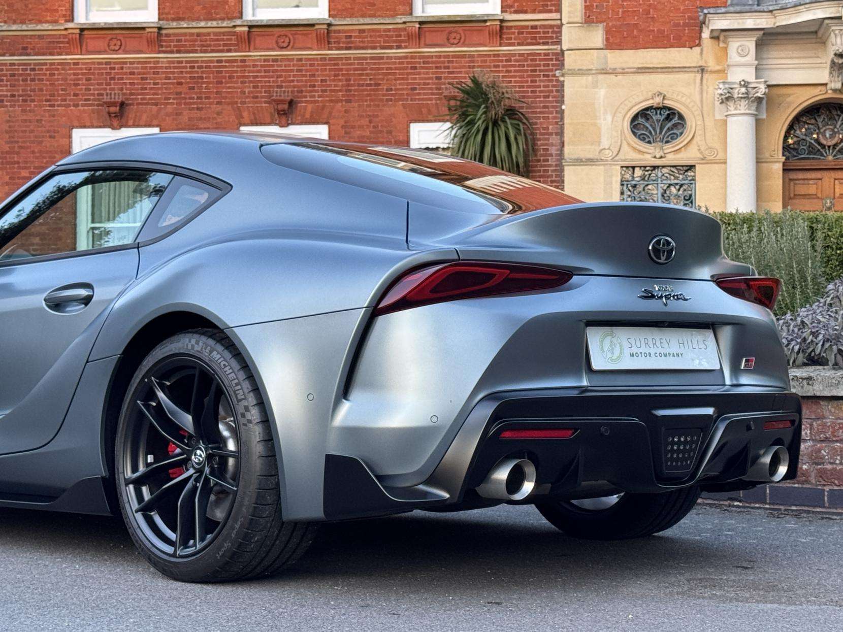 2019 TOYOTA SUPRA 2019 TOYOTA SUPRA