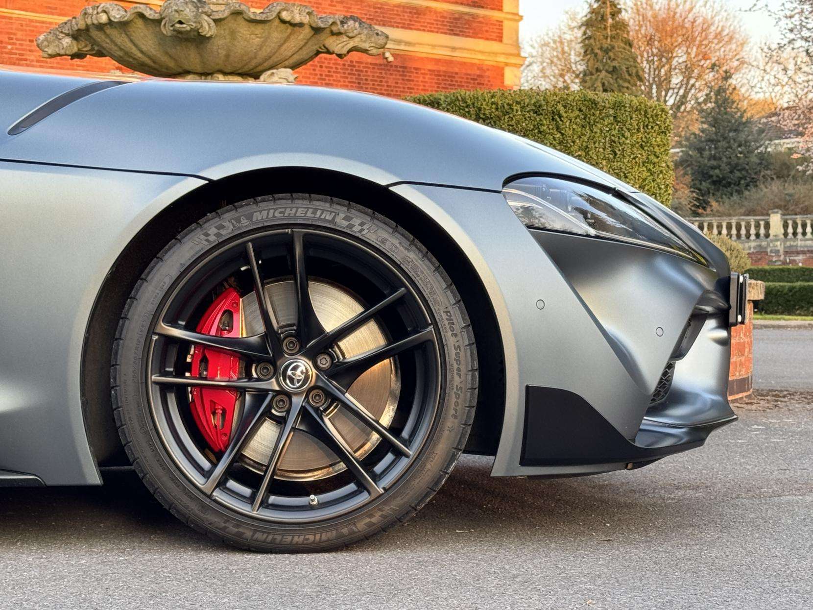 2019 TOYOTA SUPRA 2019 TOYOTA SUPRA