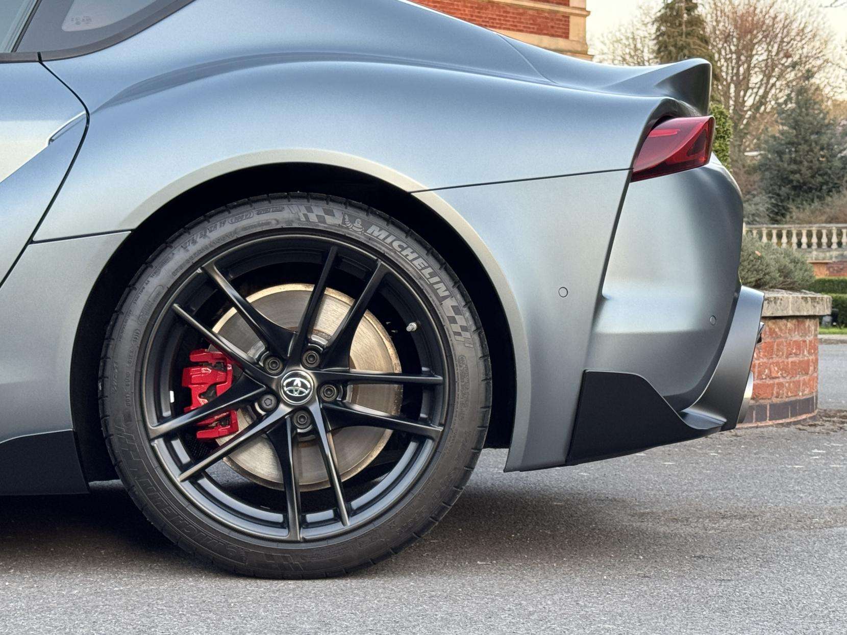 2019 TOYOTA SUPRA 2019 TOYOTA SUPRA