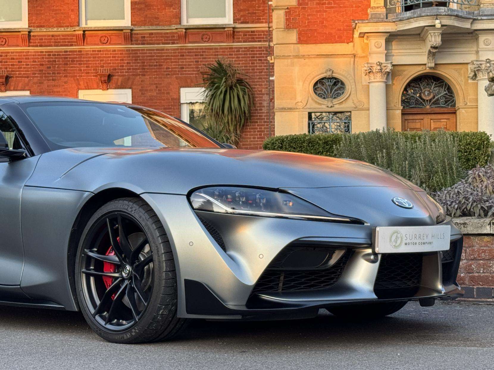 2019 TOYOTA SUPRA 2019 TOYOTA SUPRA