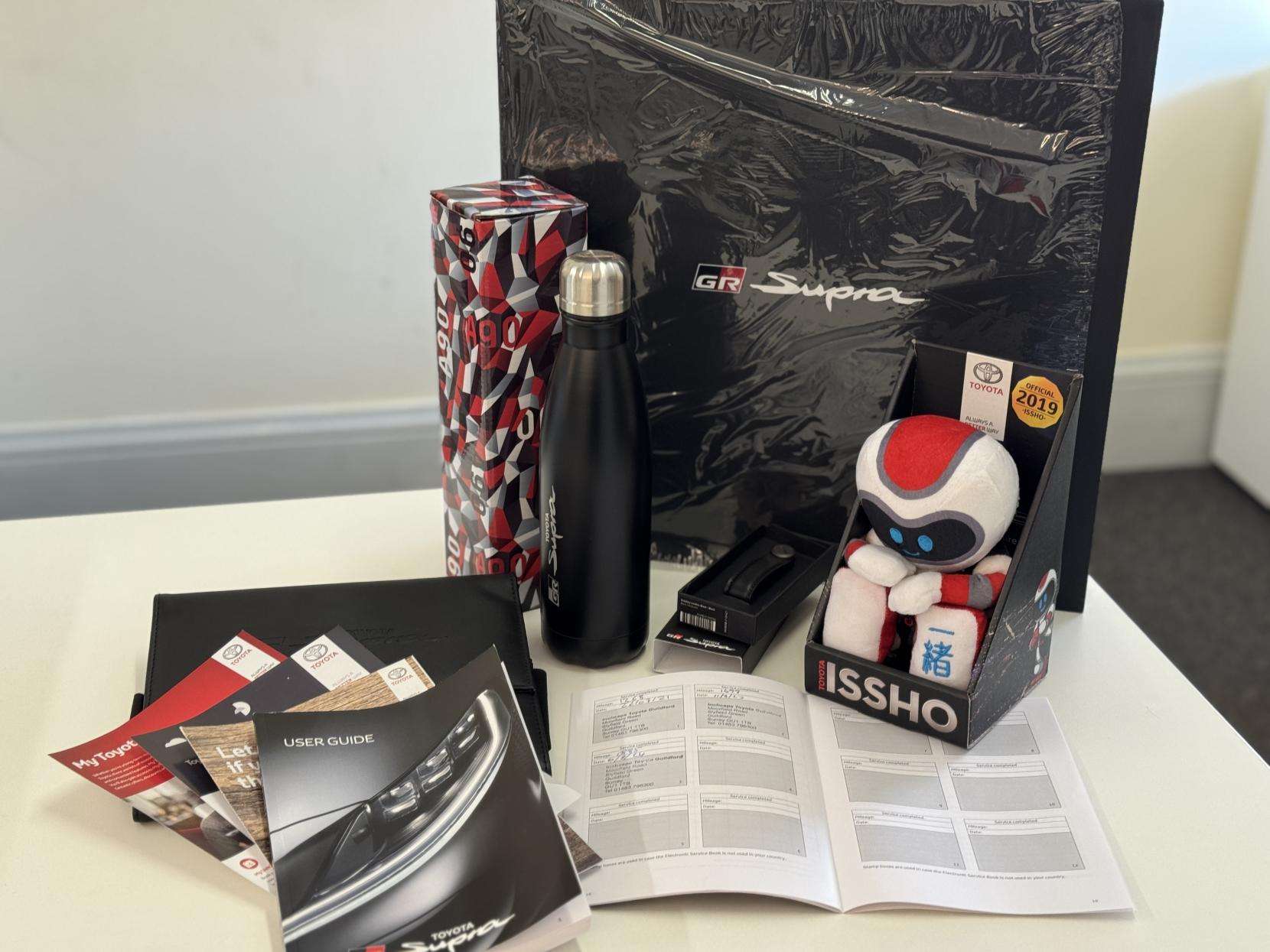 2019 TOYOTA SUPRA 2019 TOYOTA SUPRA