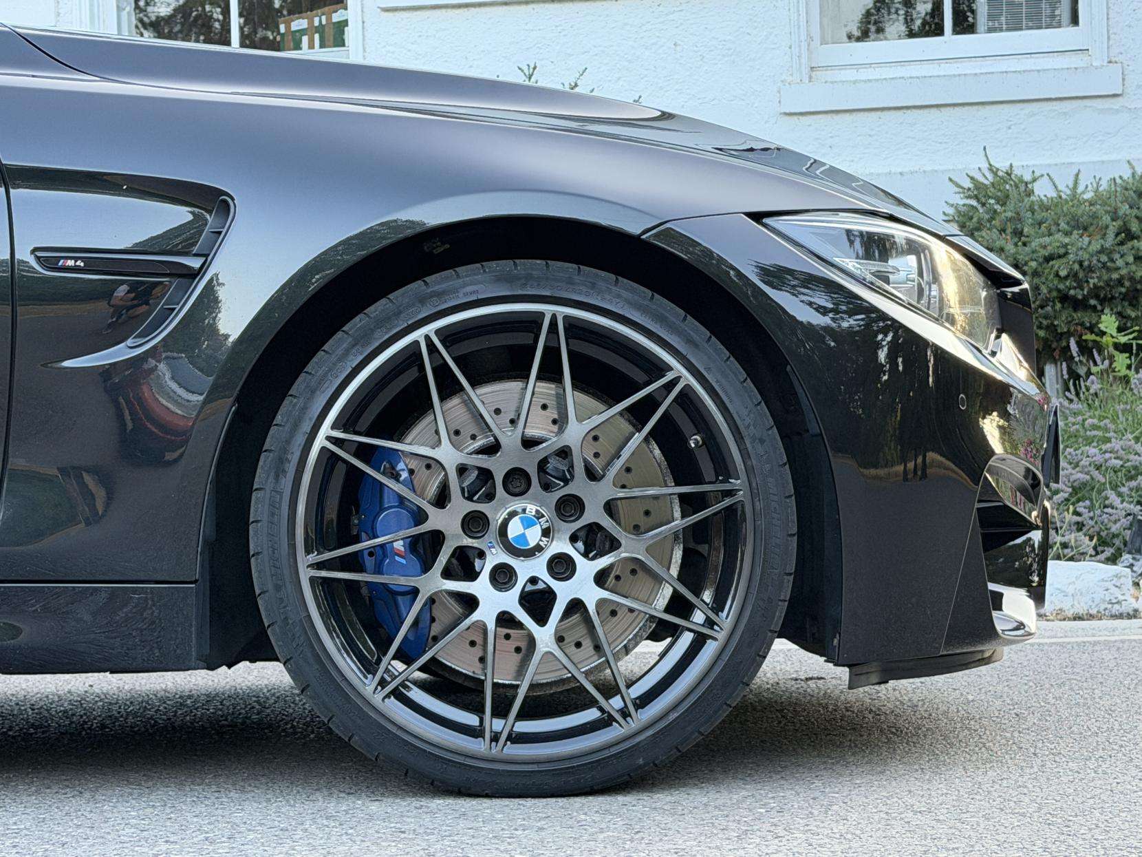 2019 BMW M4 2019 BMW M4