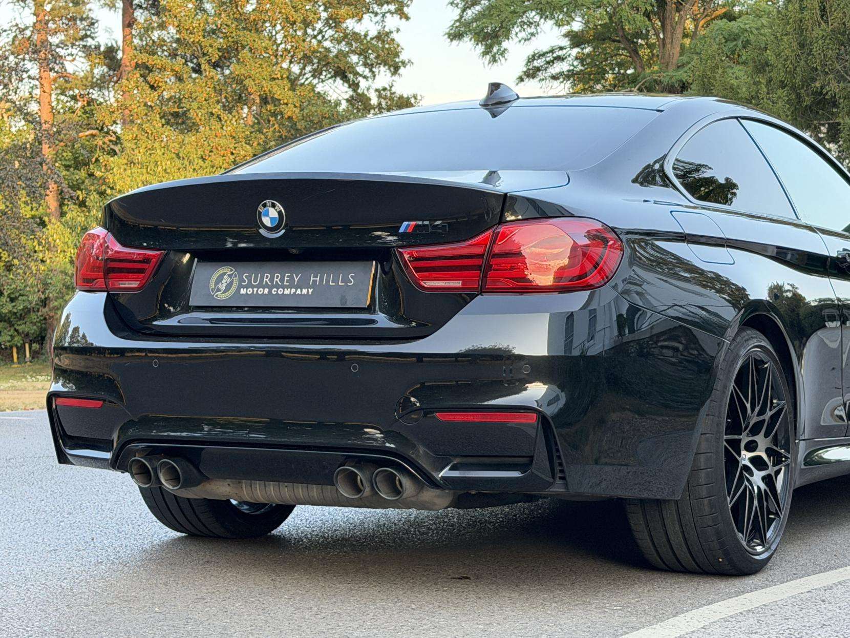 2019 BMW M4 2019 BMW M4