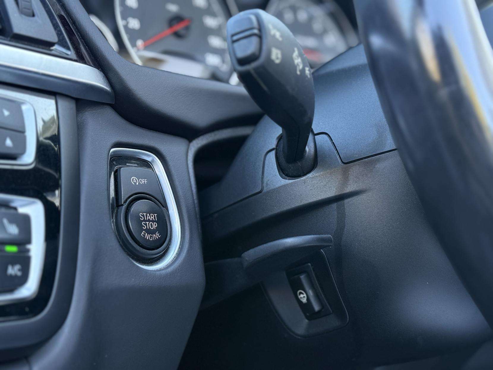 2014 BMW M4 2014 BMW M4