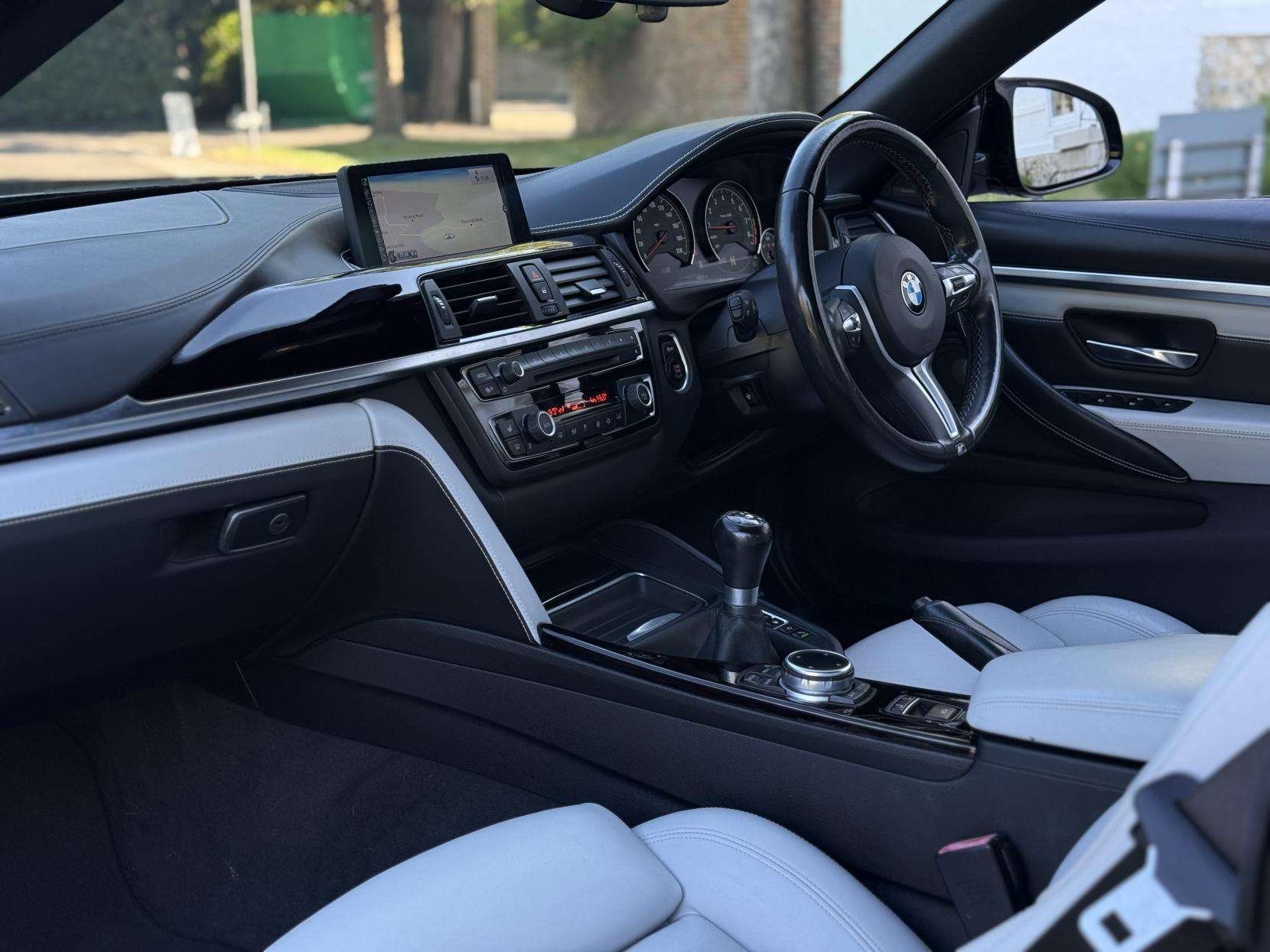 2014 BMW M4 2014 BMW M4