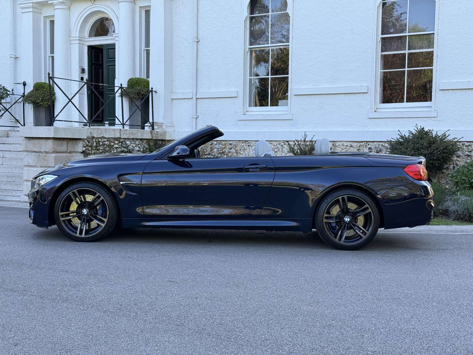 A 2014 BMW M4 3.0 BiTurbo Convertible 2dr Petrol Manual Euro 6 (s/s) (431 ps) A 2014 BMW M4 3.0 BiTurbo Convertible 2dr Petrol Manual Euro 6 (s/s) (431 ps)