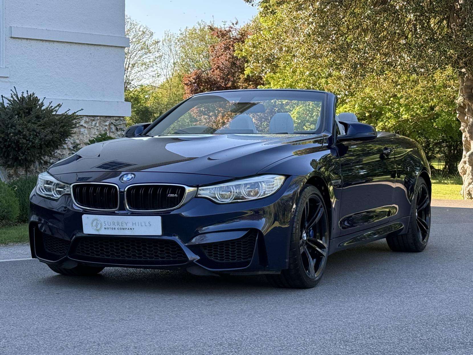 A 2014 BMW M4 3.0 BiTurbo Convertible 2dr Petrol Manual Euro 6 (s/s) (431 ps) A 2014 BMW M4 3.0 BiTurbo Convertible 2dr Petrol Manual Euro 6 (s/s) (431 ps)
