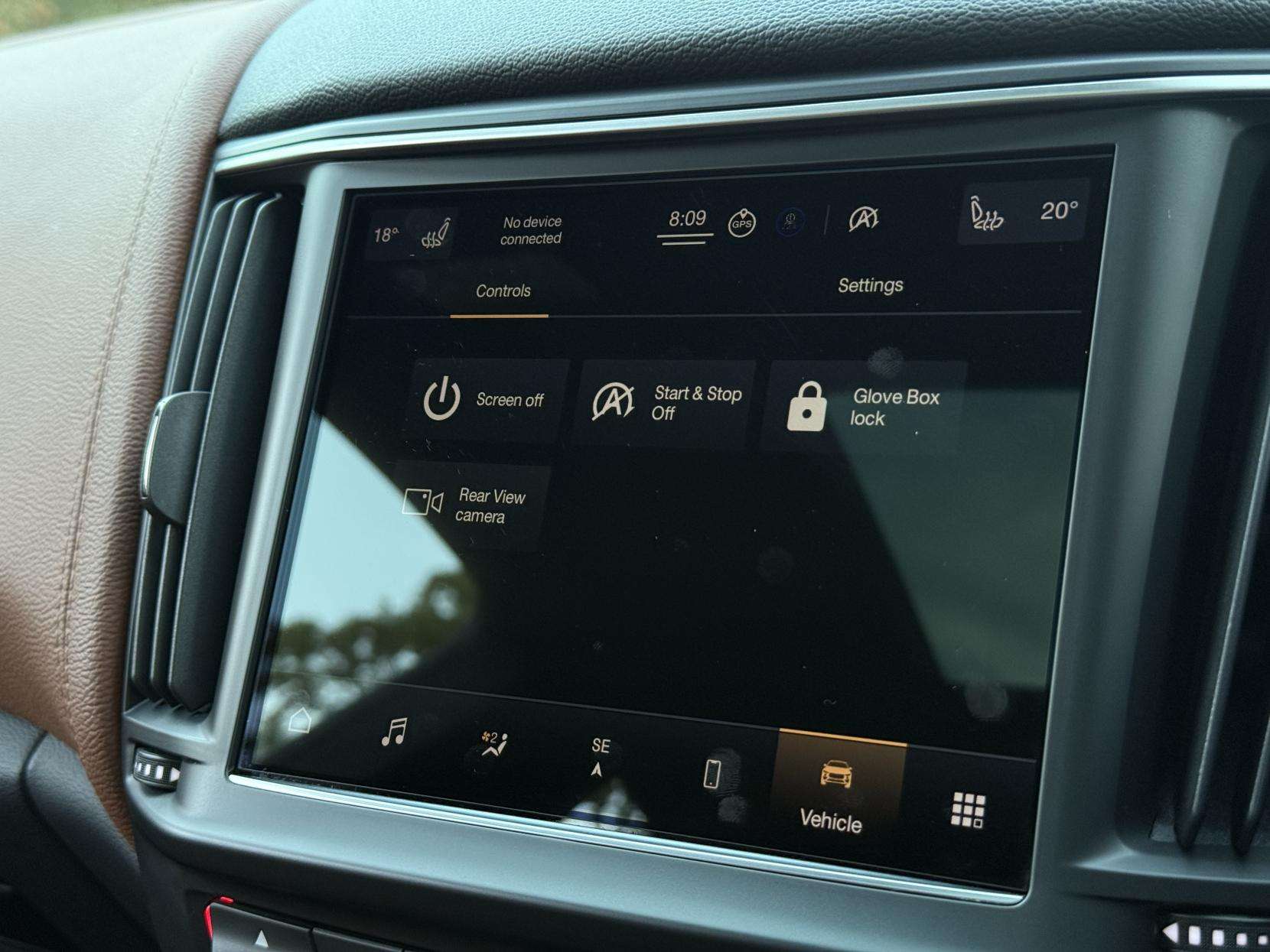 2021 MASERATI LEVANTE 2021 MASERATI LEVANTE