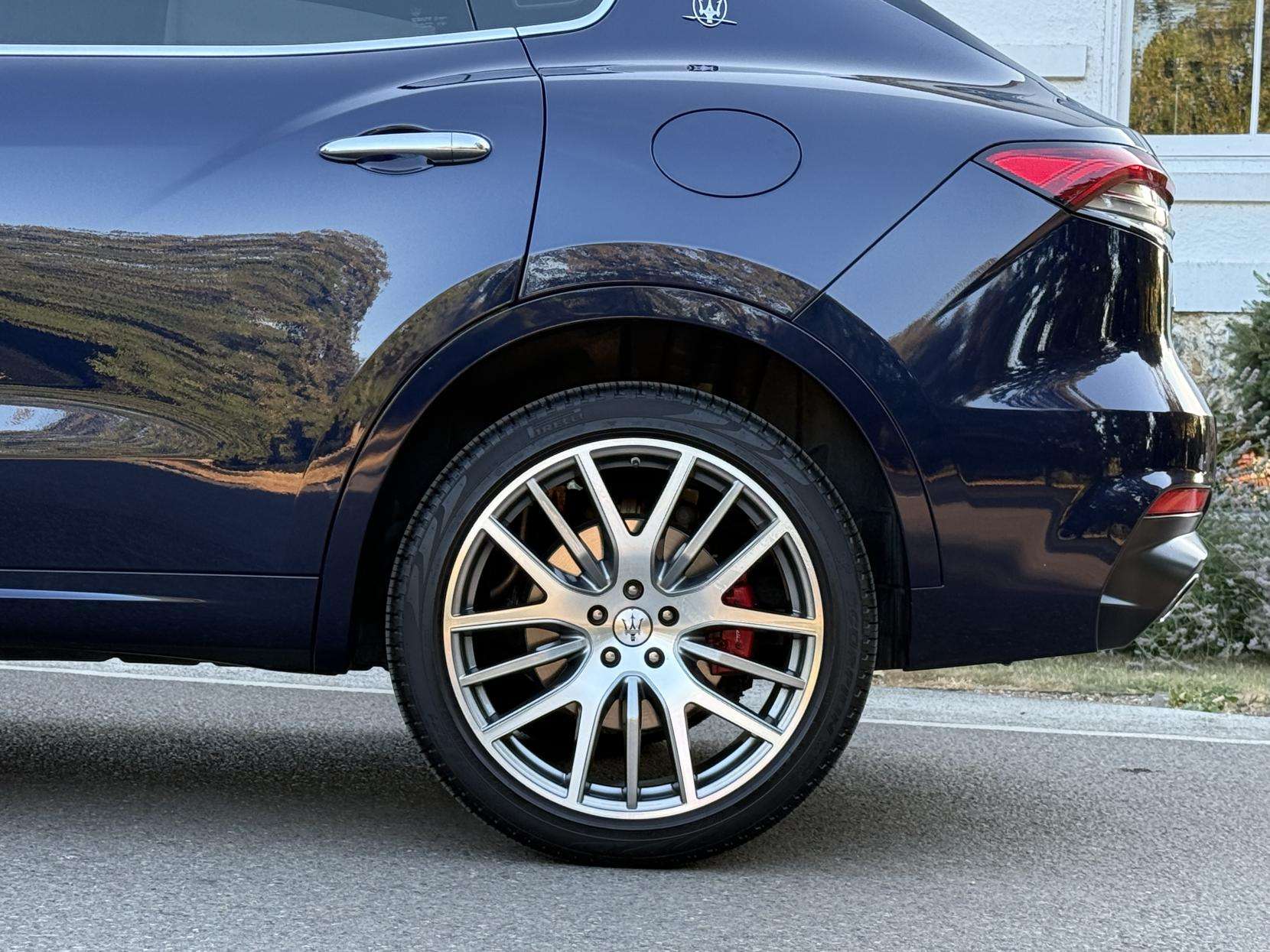 2021 MASERATI LEVANTE 2021 MASERATI LEVANTE
