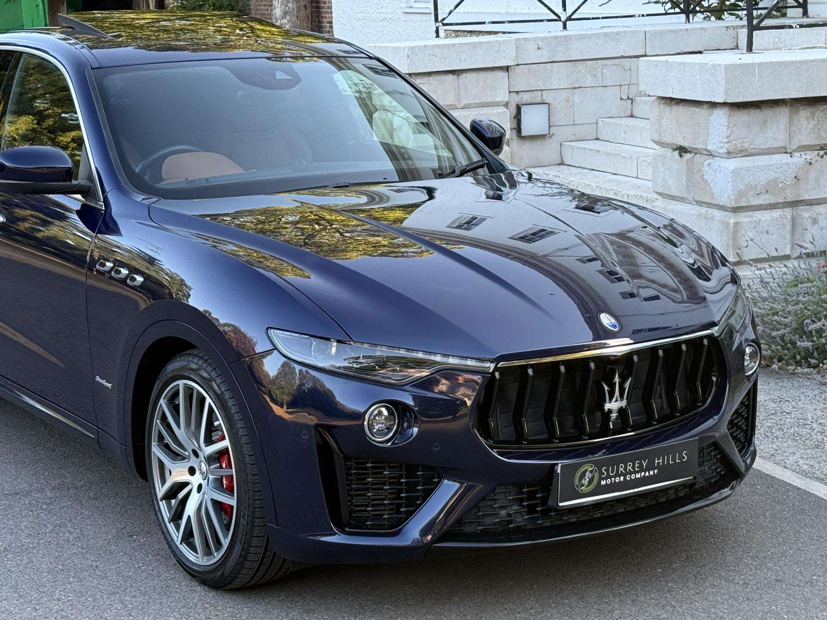 2021 MASERATI LEVANTE 2021 MASERATI LEVANTE