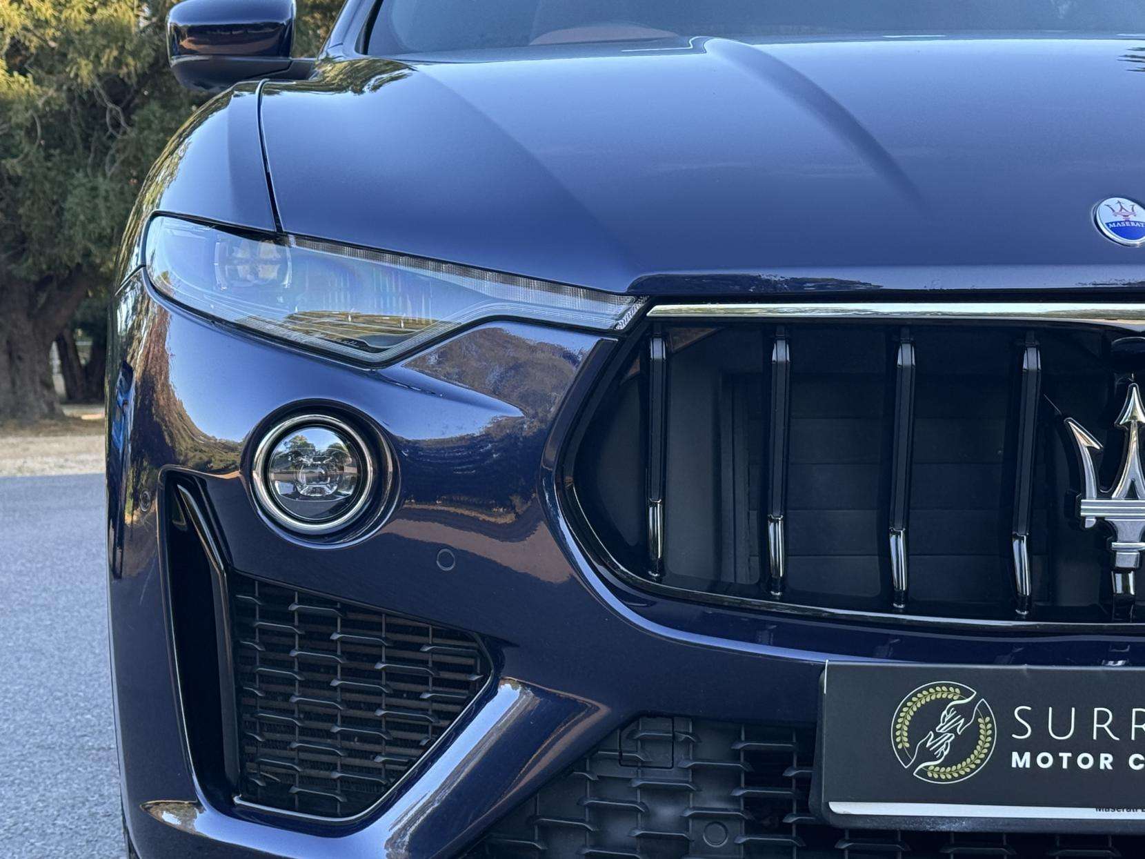 2021 MASERATI LEVANTE 2021 MASERATI LEVANTE