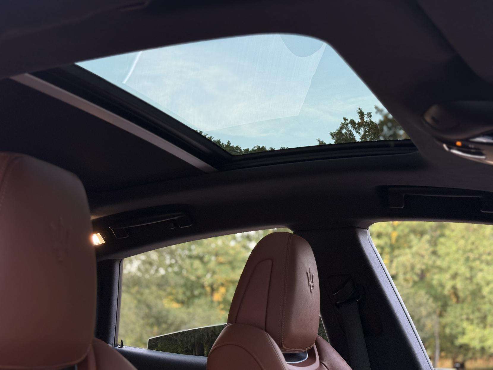 2021 MASERATI LEVANTE 2021 MASERATI LEVANTE