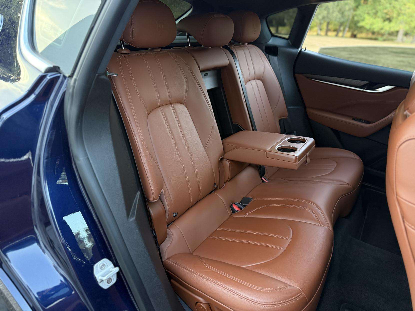 2021 MASERATI LEVANTE 2021 MASERATI LEVANTE