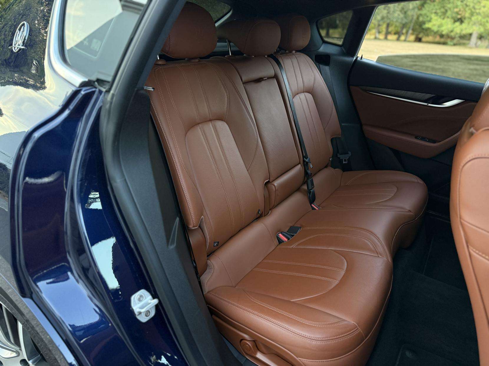 2021 MASERATI LEVANTE 2021 MASERATI LEVANTE