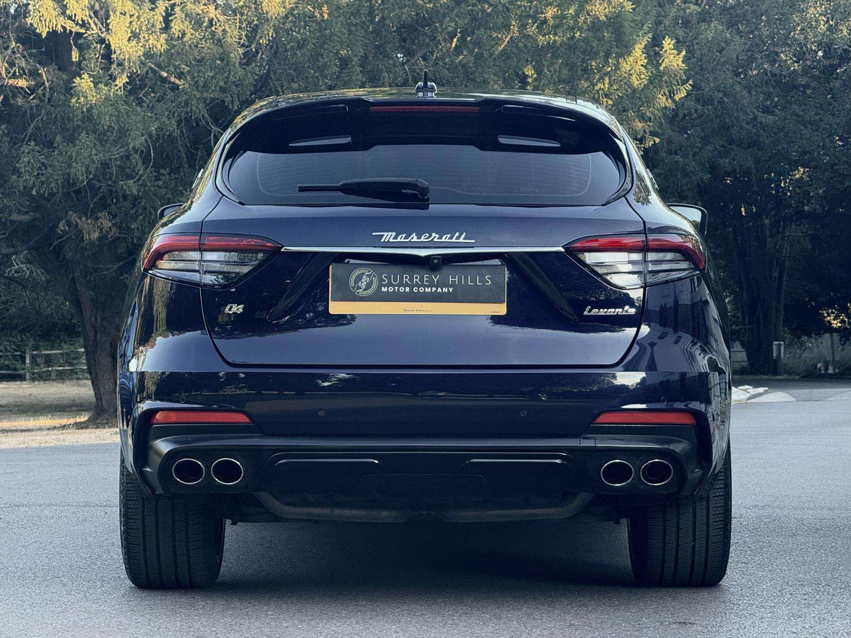 2021 MASERATI LEVANTE 2021 MASERATI LEVANTE