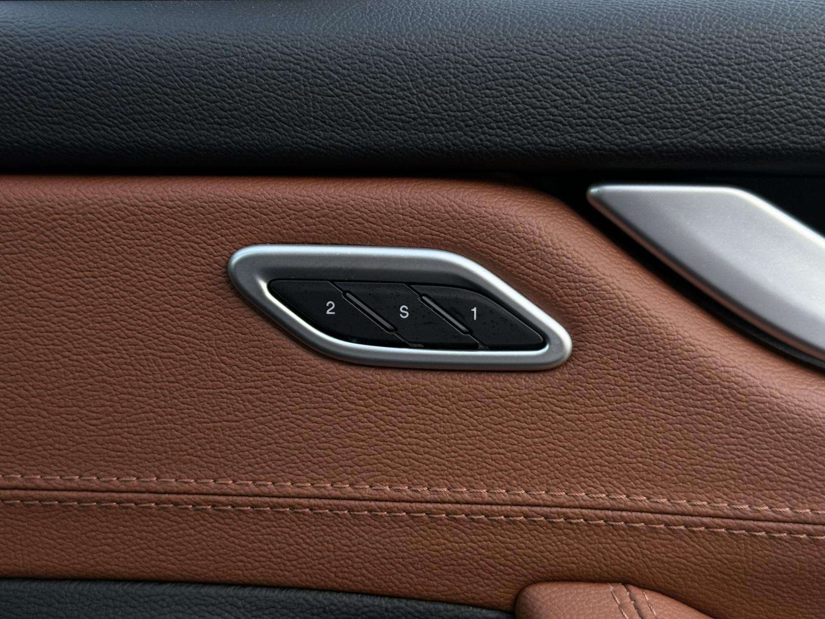 2021 MASERATI LEVANTE 2021 MASERATI LEVANTE