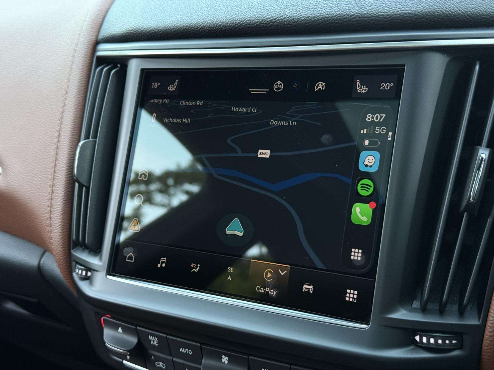 2021 MASERATI LEVANTE 2021 MASERATI LEVANTE