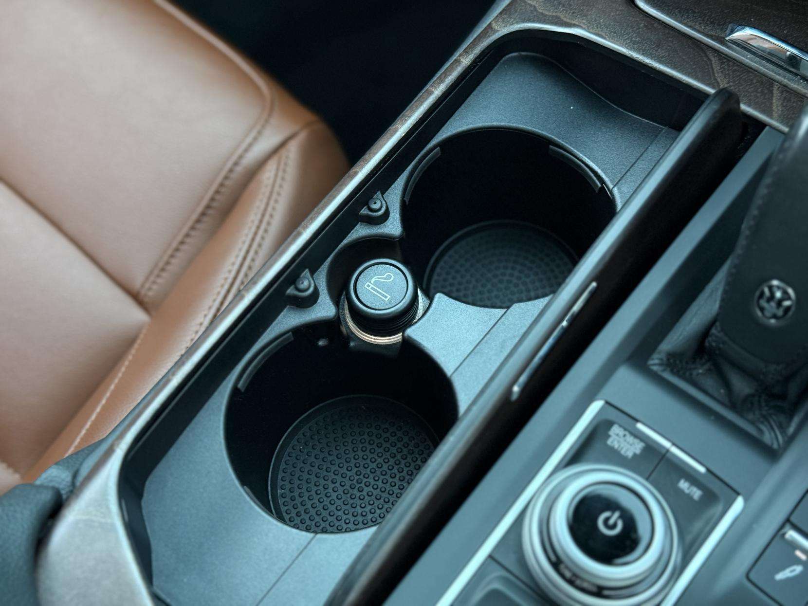 2021 MASERATI LEVANTE 2021 MASERATI LEVANTE