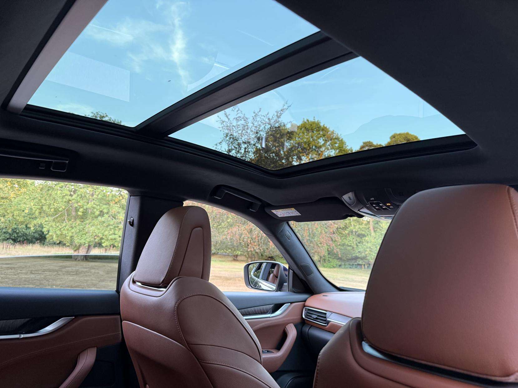 2021 MASERATI LEVANTE 2021 MASERATI LEVANTE