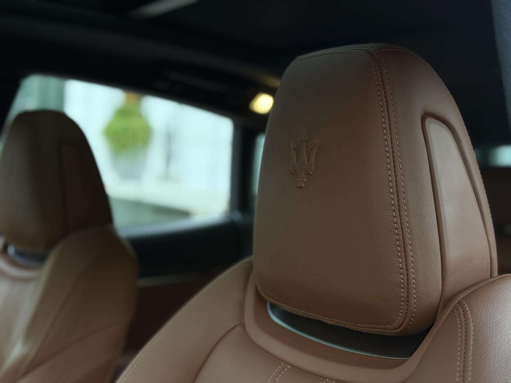 2021 MASERATI LEVANTE 2021 MASERATI LEVANTE