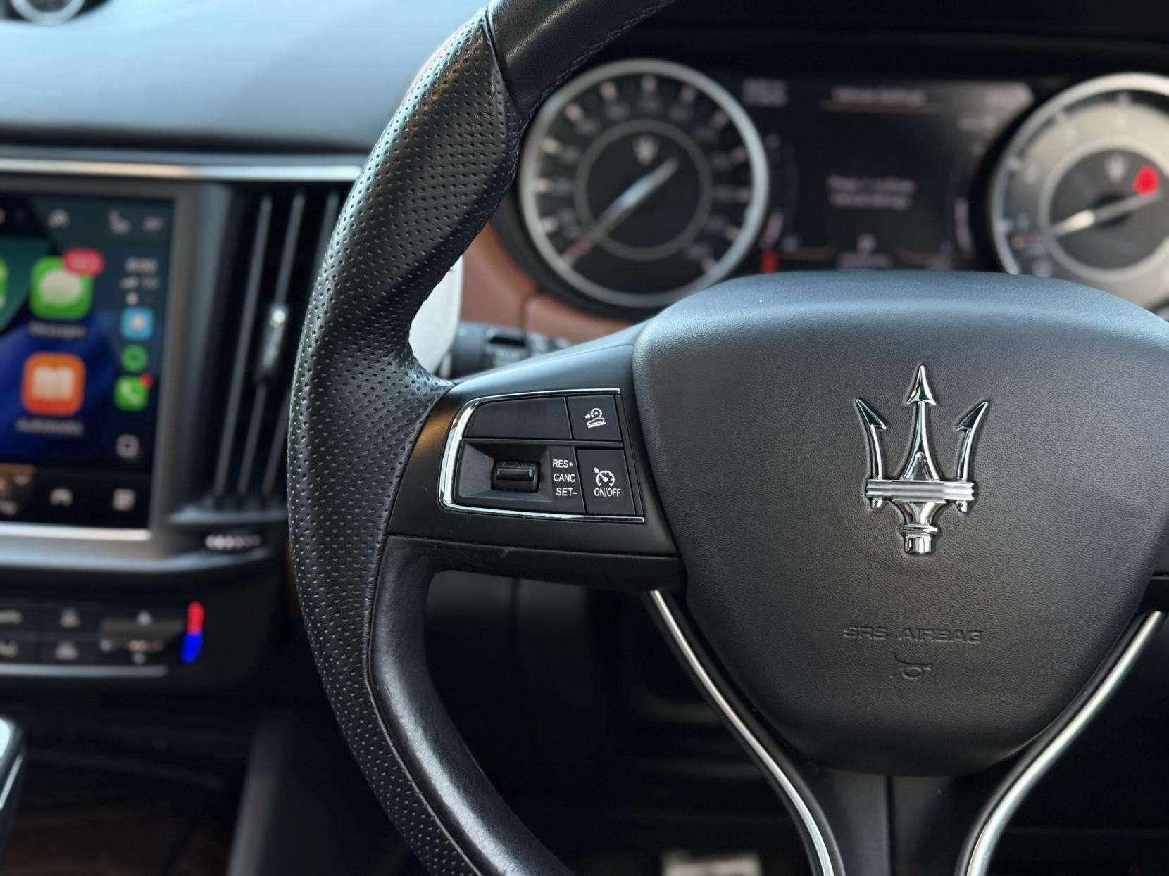 2021 MASERATI LEVANTE 2021 MASERATI LEVANTE