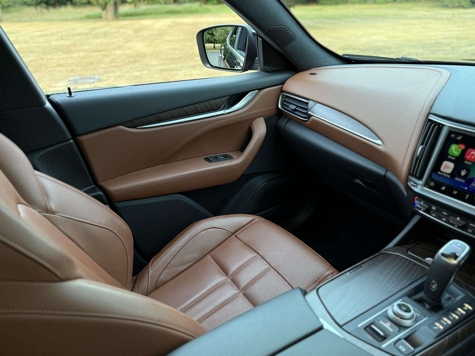 2021 MASERATI LEVANTE 2021 MASERATI LEVANTE