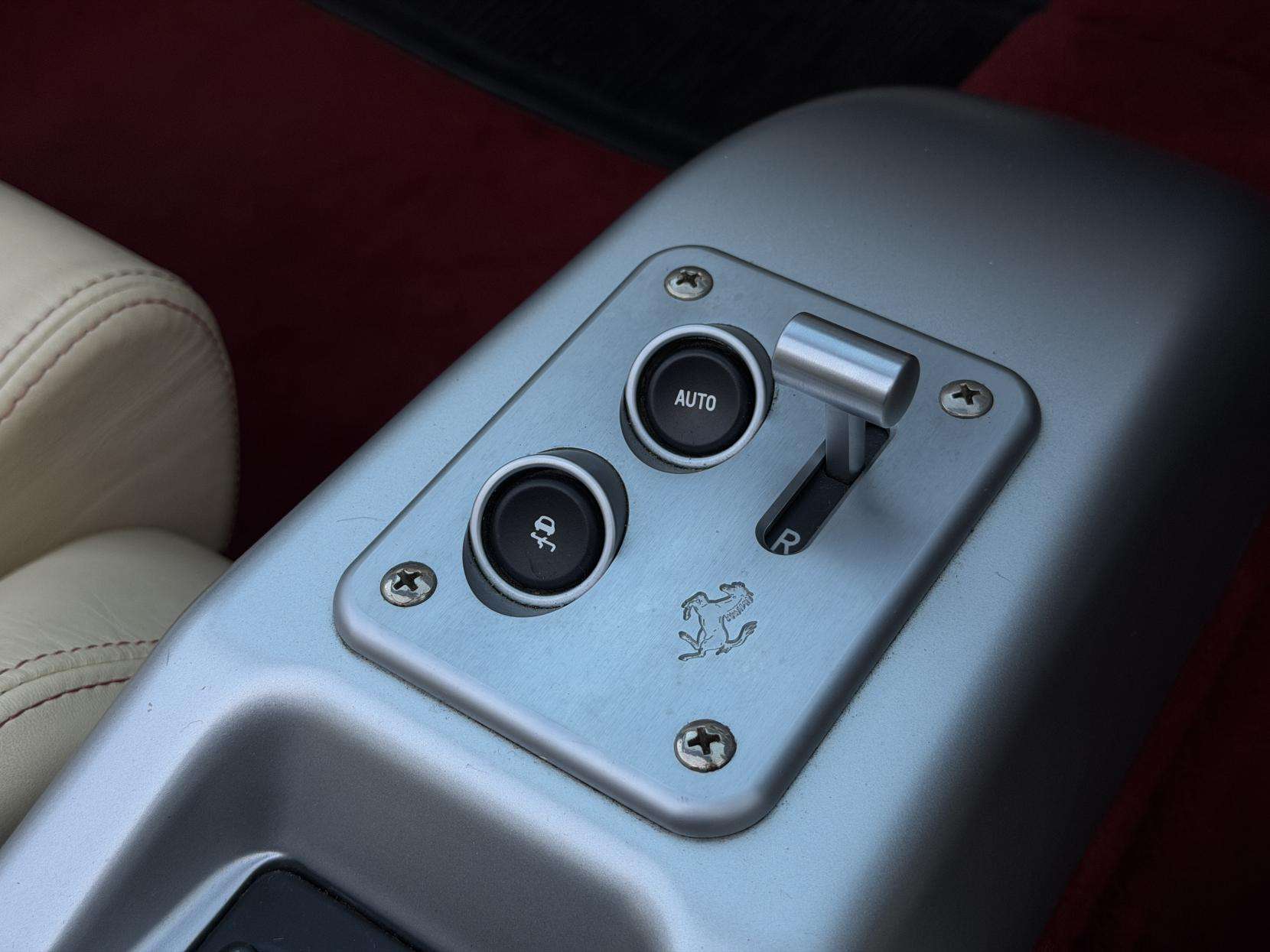 2004 FERRARI 360 2004 FERRARI 360