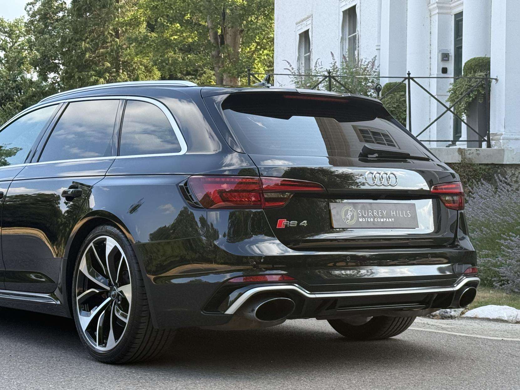2018 AUDI RS4 AVANT 2018 AUDI RS4 AVANT