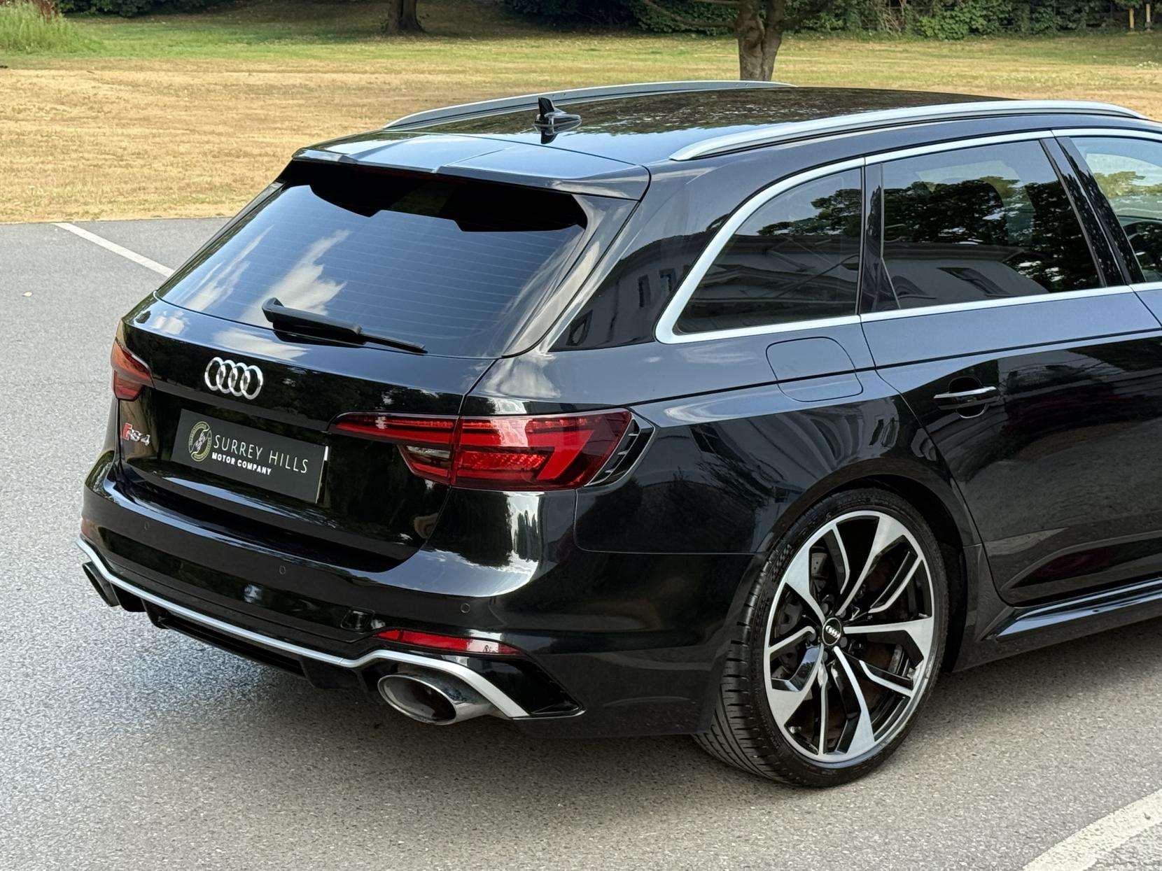 2018 AUDI RS4 AVANT 2018 AUDI RS4 AVANT