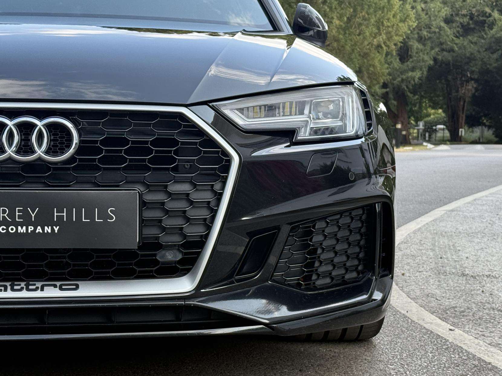 2018 AUDI RS4 AVANT 2018 AUDI RS4 AVANT