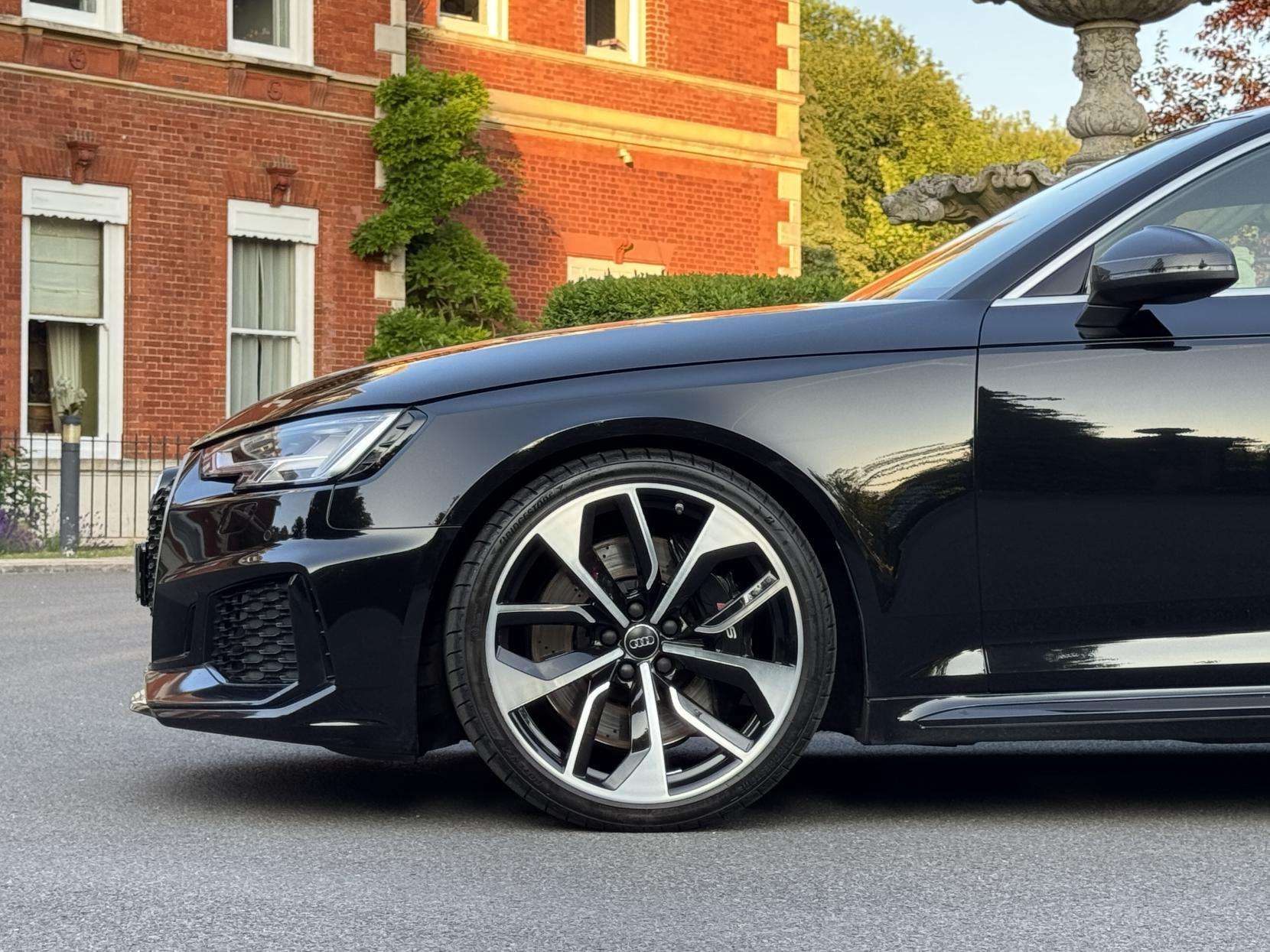 2018 AUDI RS4 AVANT 2018 AUDI RS4 AVANT