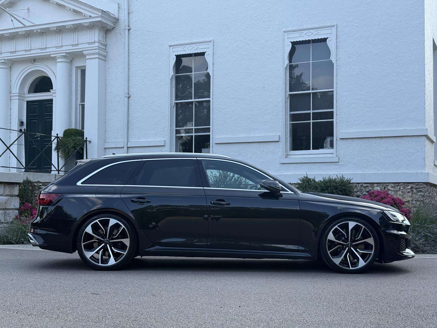 2018 AUDI RS4 AVANT 2018 AUDI RS4 AVANT