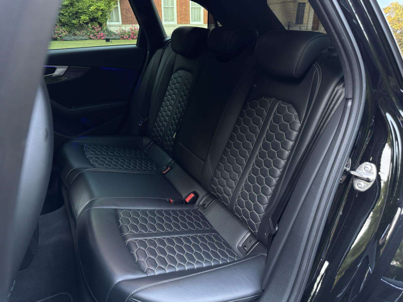 2018 AUDI RS4 AVANT 2018 AUDI RS4 AVANT