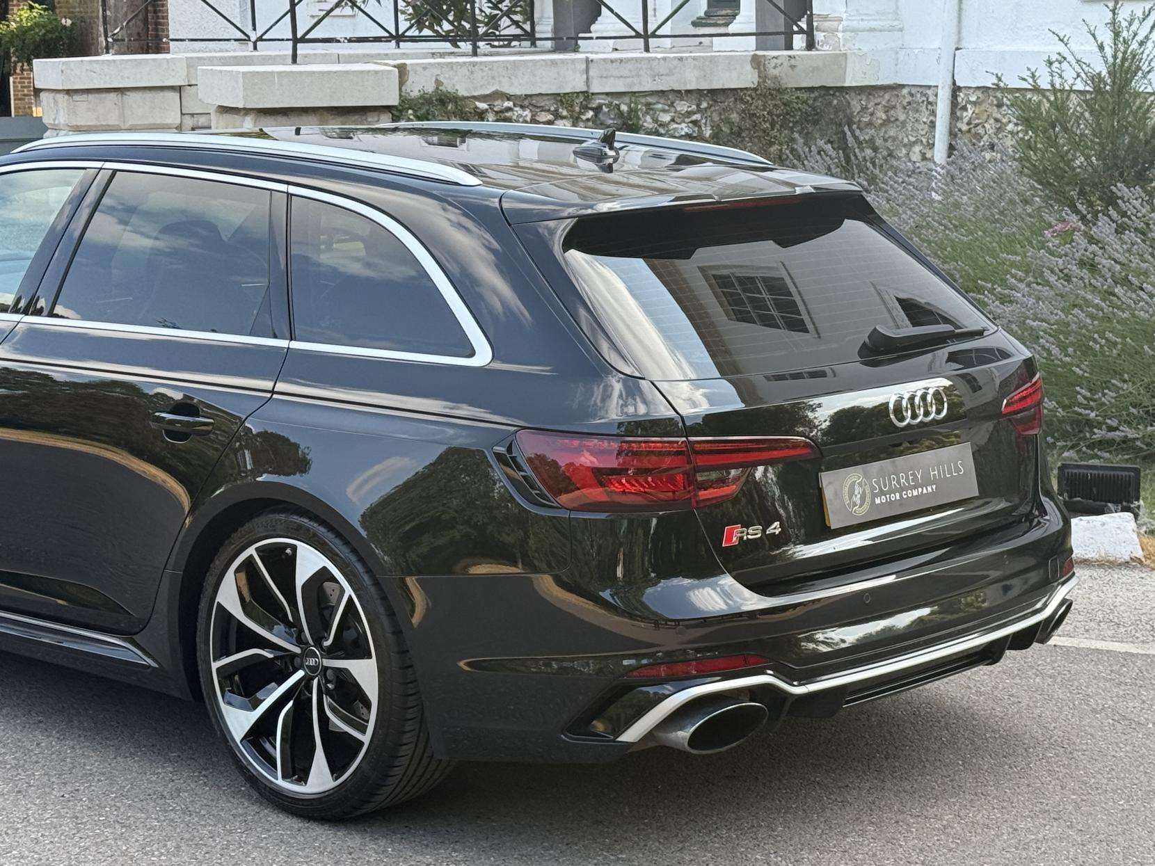 2018 AUDI RS4 AVANT 2018 AUDI RS4 AVANT