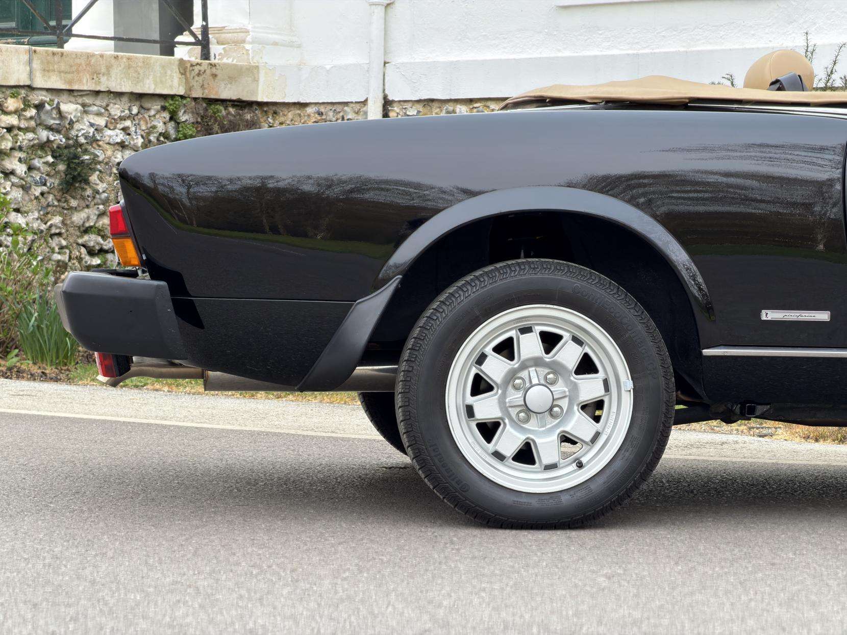 2000 FIAT PININFARINA 2000 FIAT PININFARINA