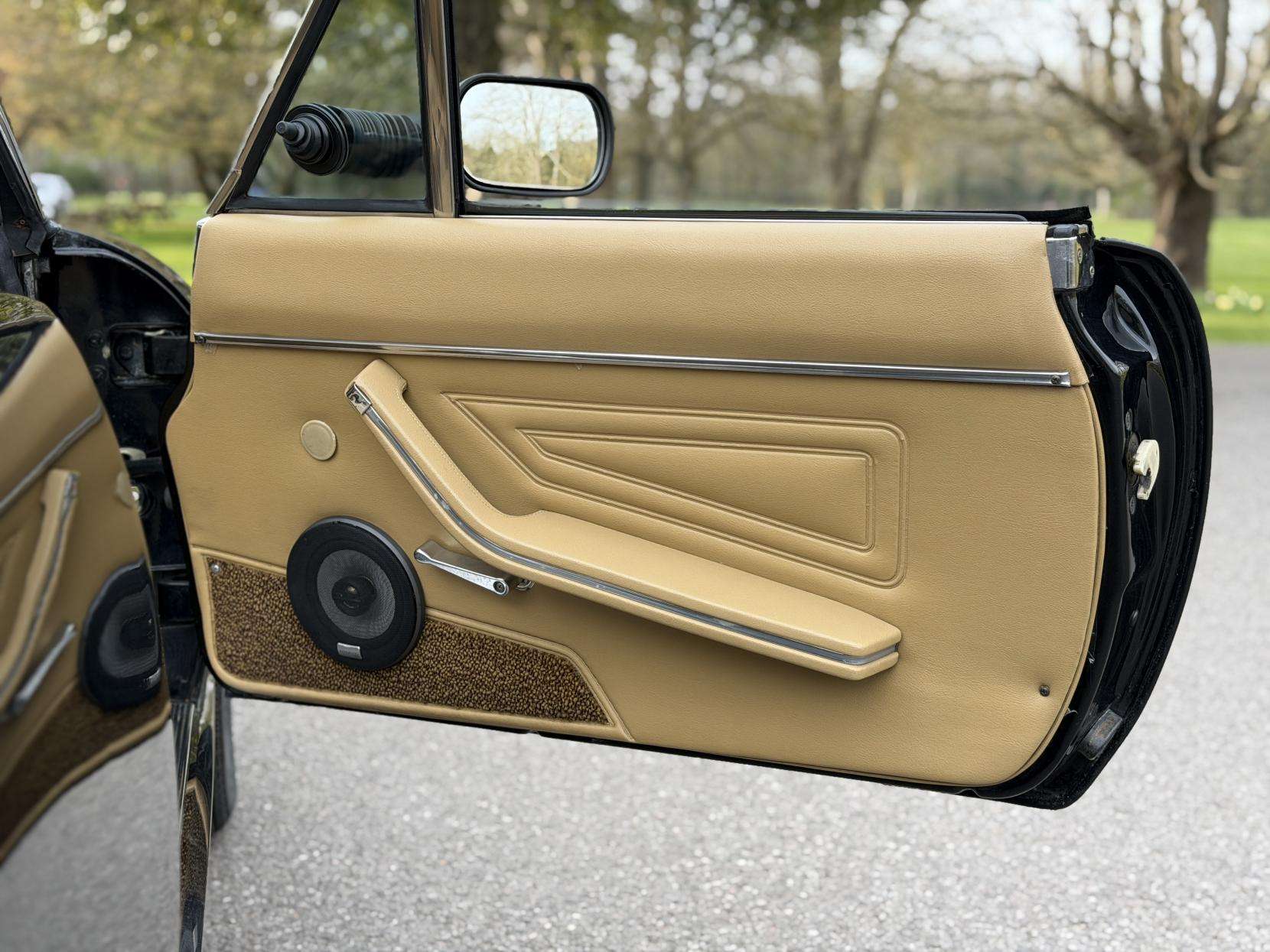 2000 FIAT PININFARINA 2000 FIAT PININFARINA