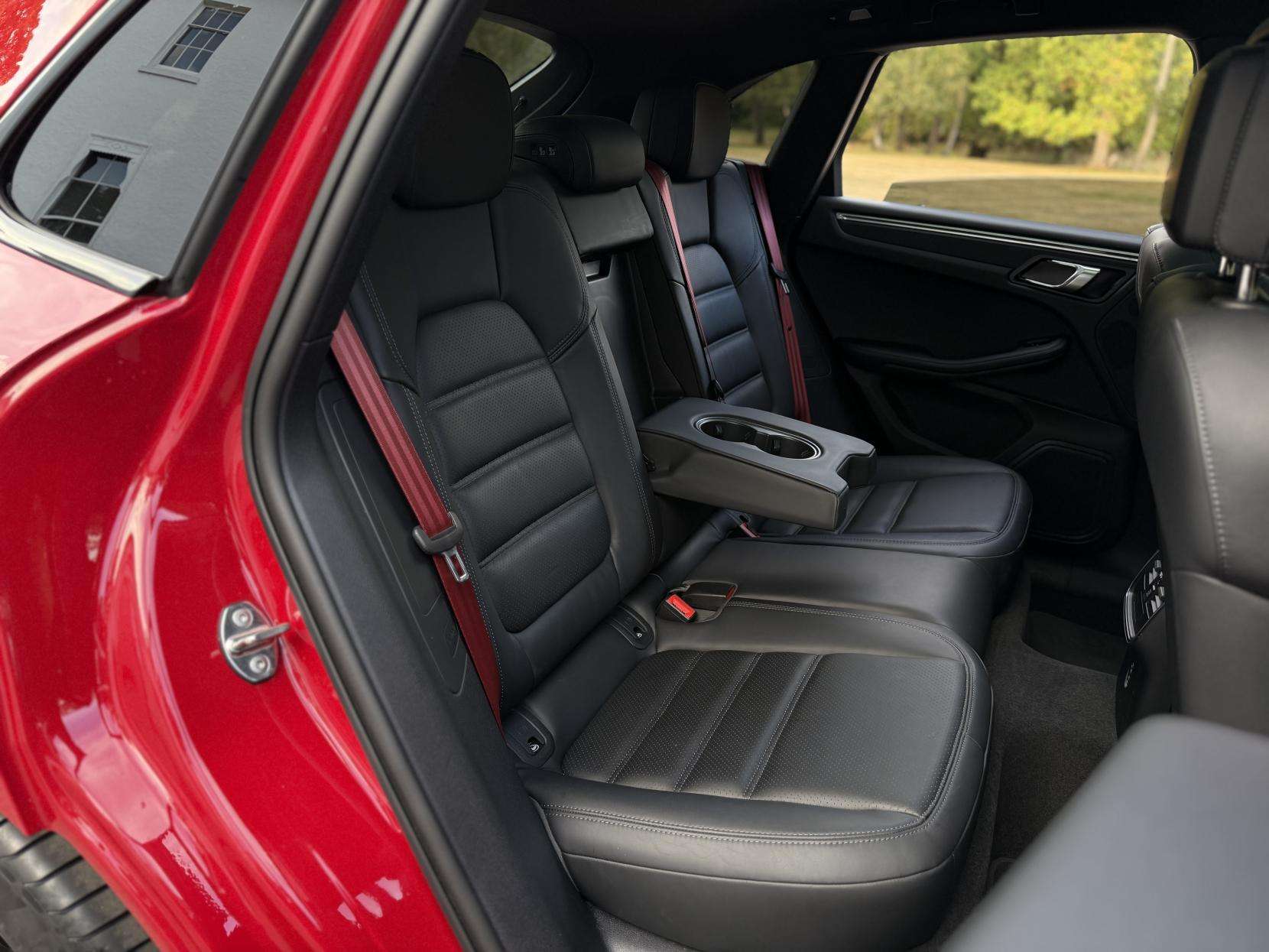 2023 PORSCHE MACAN 2023 PORSCHE MACAN