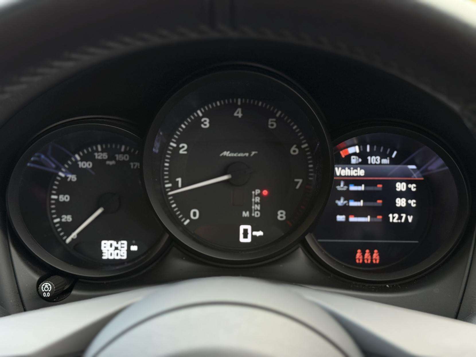 2023 PORSCHE MACAN 2023 PORSCHE MACAN