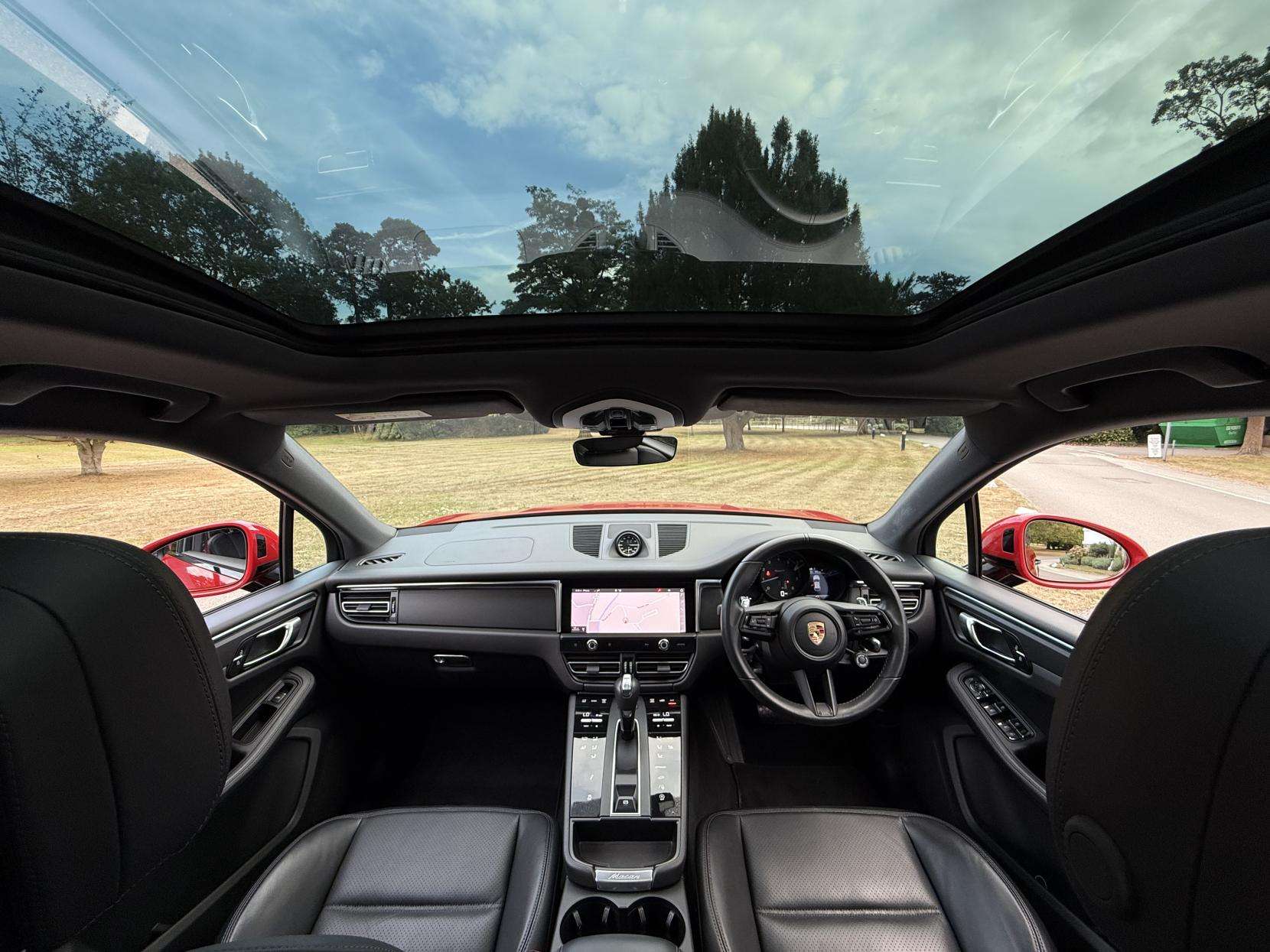 2023 PORSCHE MACAN 2023 PORSCHE MACAN