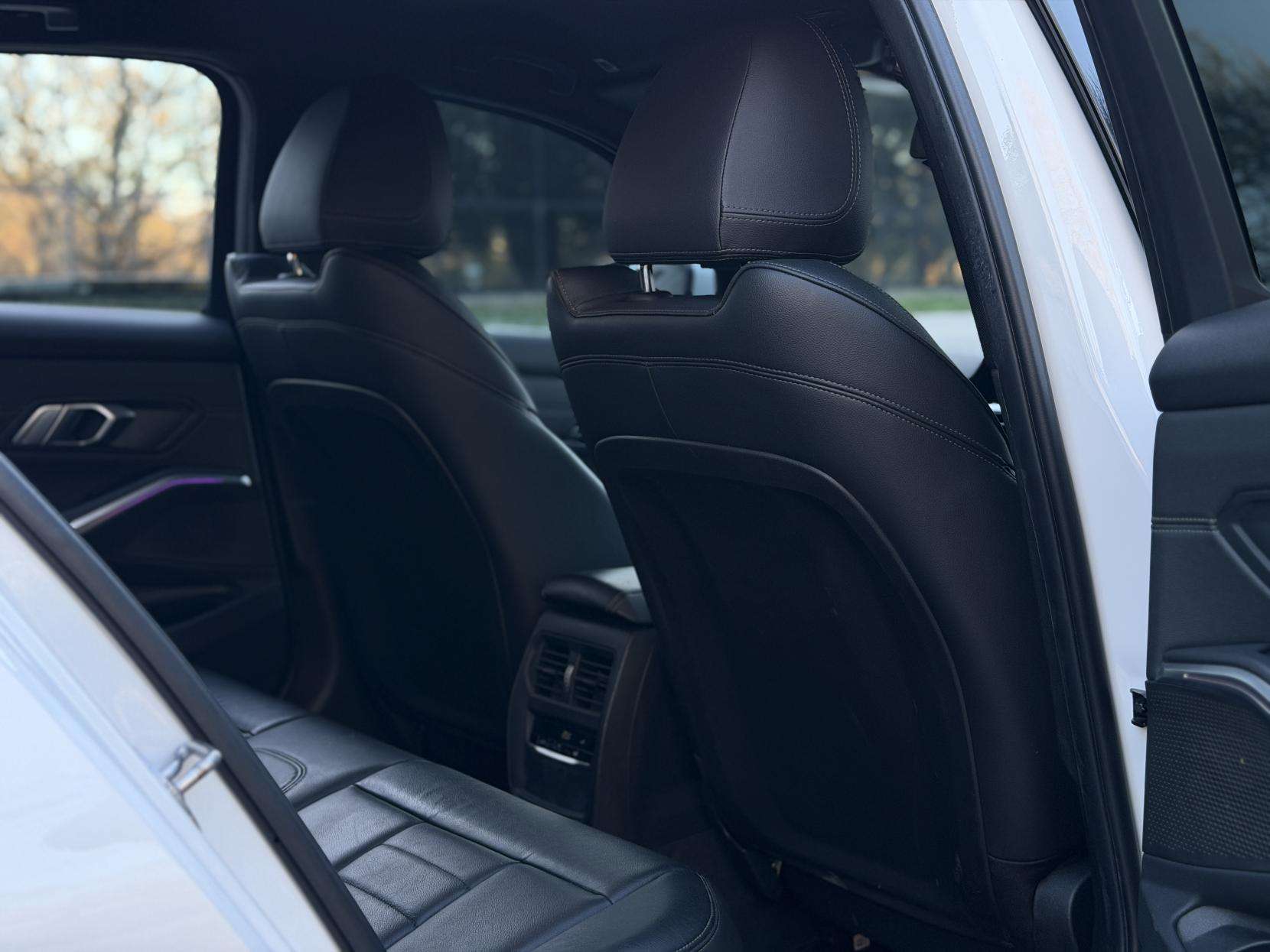 2019 BMW 3 SERIES 2019 BMW 3 SERIES